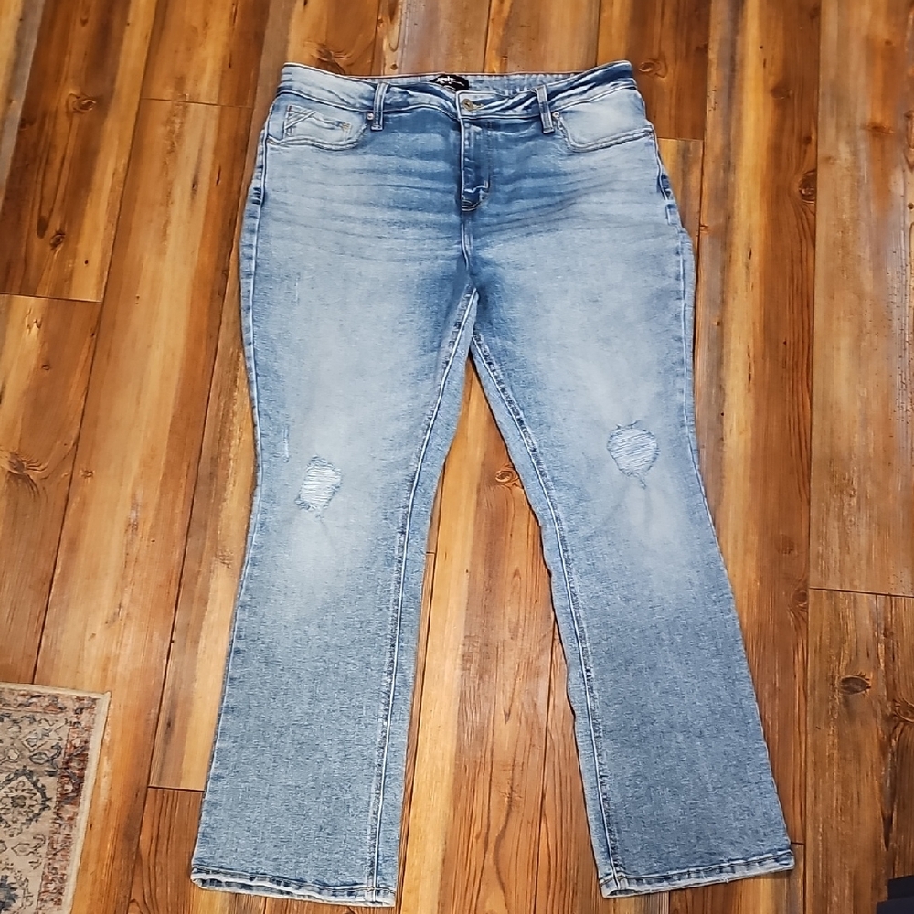 Stylish Light Blue Women's Slim Bootcut Jeans